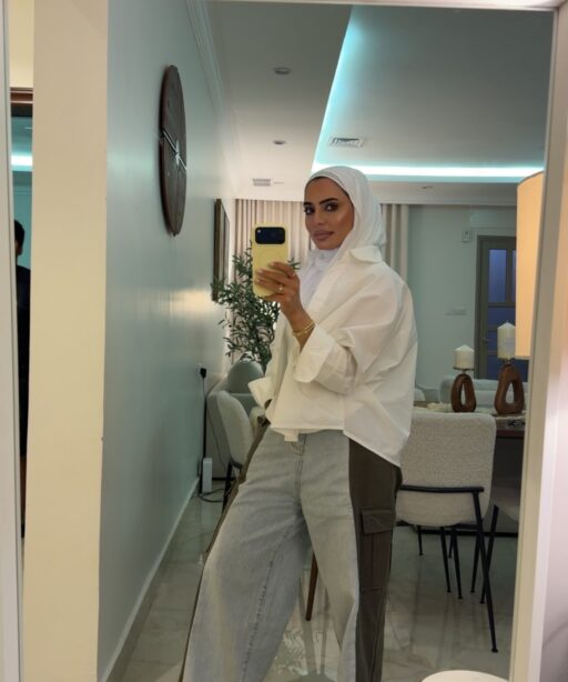 Alternative view of Basic White Shirt